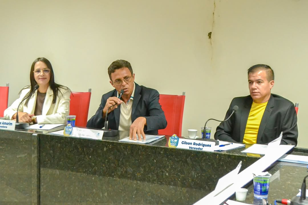 Câmara aprova diretrizes da LOA 2026 e destaca importância das festividades de agosto em Ipubi