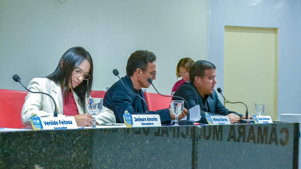 Câmara de Ipubi aprova projeto sobre animais soltos e requerimentos de interesse público